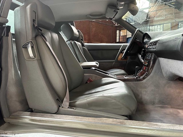 Mercedes-benz sl500 5.0 v8 hardtop 320pk 1993 sl-klasse cabriolet - afbeelding 26 van  29