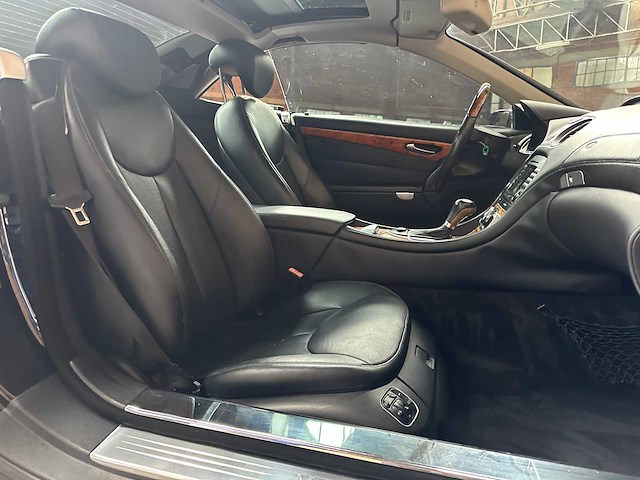 Mercedes-benz sl500 5.5 v8 388pk 2006 youngtimer sl-klasse - afbeelding 26 van  35