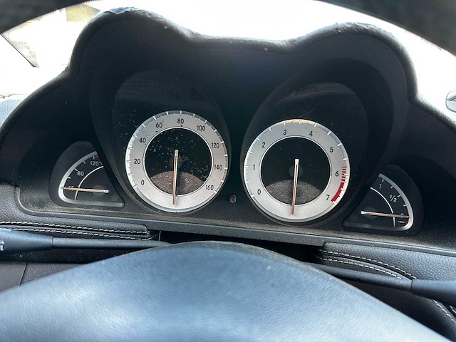 Mercedes-benz sl550 5.5 v8 r23 388pk 2011 sl-klasse - afbeelding 5 van  13