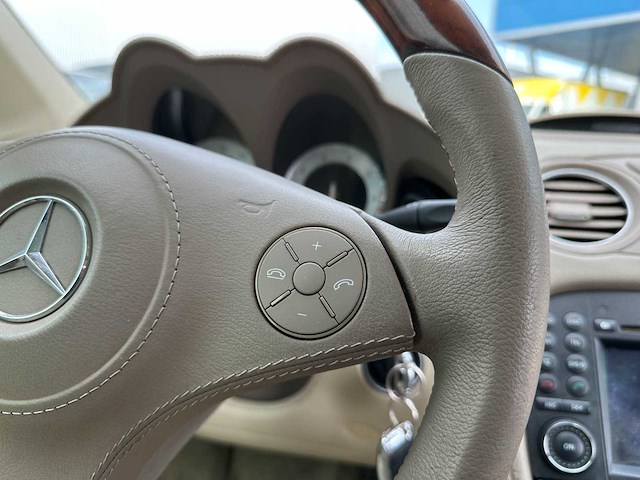 Mercedes-benz sl550 v8 sl-klasse 382pk 2009 - afbeelding 22 van  27