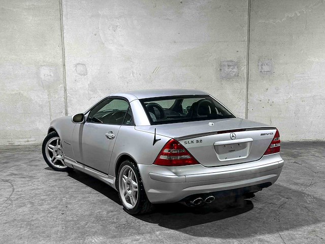 Mercedes-benz slk32 amg 3.2 v6 354pk 2004 slk-klasse youngtimer - afbeelding 11 van  37