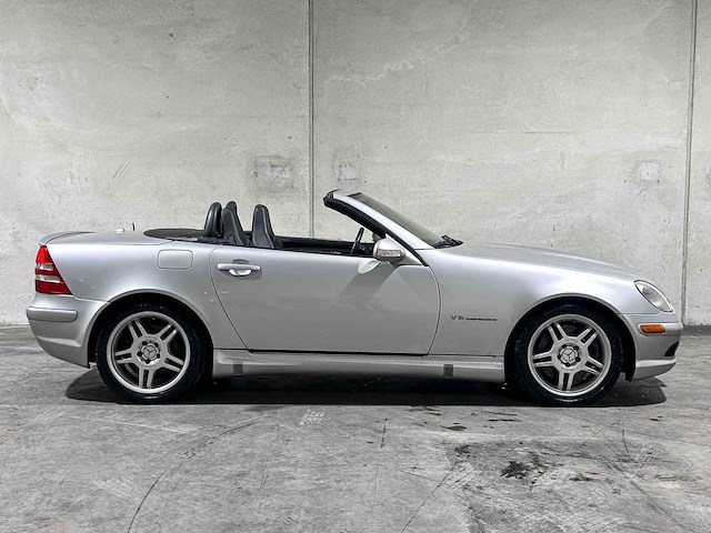 Mercedes-benz slk32 amg 3.2 v6 354pk 2004 slk-klasse youngtimer - afbeelding 3 van  37