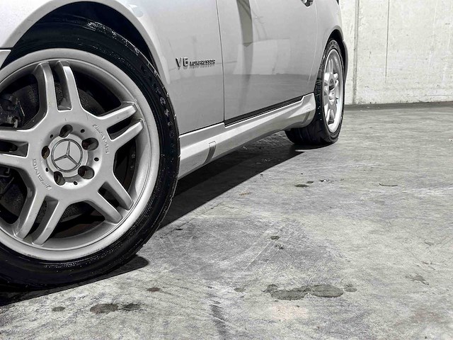 Mercedes-benz slk32 amg 3.2 v6 354pk 2004 slk-klasse youngtimer - afbeelding 33 van  37