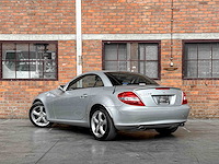 Mercedes-benz slk350 3.5 v6 272pk 2005 airscarf slk-klasse youngtimer - afbeelding 12 van  33