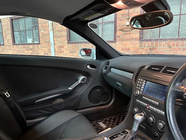 Mercedes-benz slk350 3.5 v6 272pk 2005 airscarf slk-klasse youngtimer - afbeelding 17 van  33