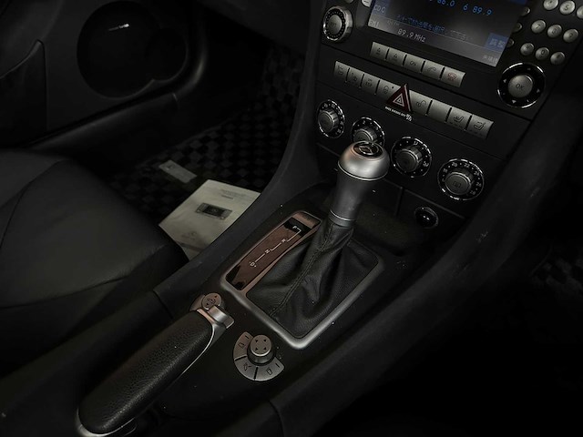 Mercedes-benz slk350 3.5 v6 272pk 2005 airscarf slk-klasse youngtimer - afbeelding 24 van  33