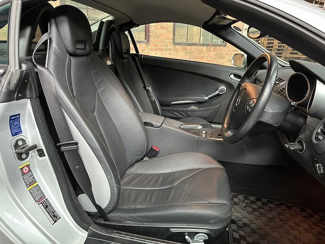 Mercedes-benz slk350 3.5 v6 272pk 2005 airscarf slk-klasse youngtimer - afbeelding 30 van  33