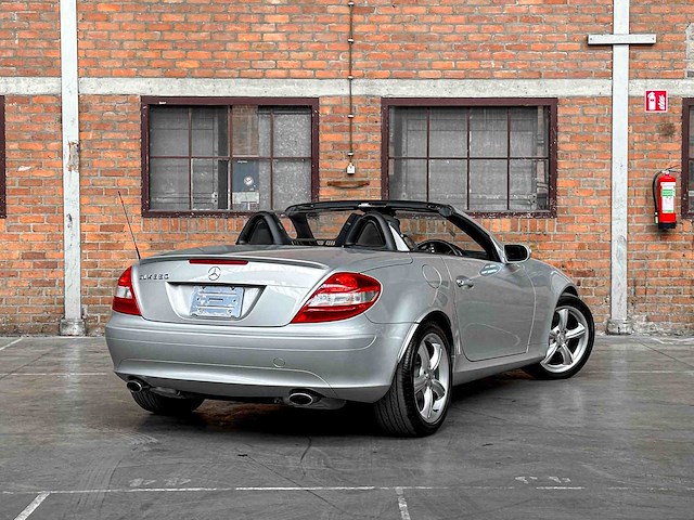 Mercedes-benz slk350 3.5 v6 272pk 2005 airscarf slk-klasse youngtimer - afbeelding 32 van  33