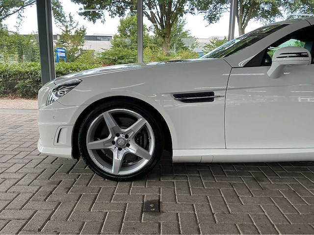 Mercedes benz slk350 amg r172 | 3.5 v6 | 2011 | youngtimer | 306 pk | airscarf | keyless-go | btw auto - afbeelding 3 van  42