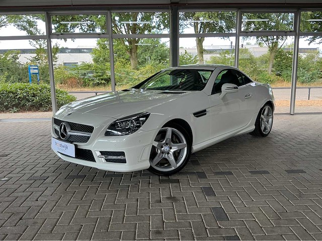 Mercedes benz slk350 amg r172 | 3.5 v6 | 2011 | youngtimer | 306 pk | airscarf | keyless-go | btw auto - afbeelding 1 van  42