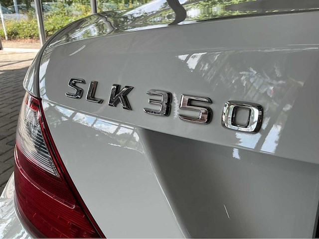Mercedes benz slk350 amg r172 | 3.5 v6 | 2011 | youngtimer | 306 pk | airscarf | keyless-go | btw auto - afbeelding 19 van  42