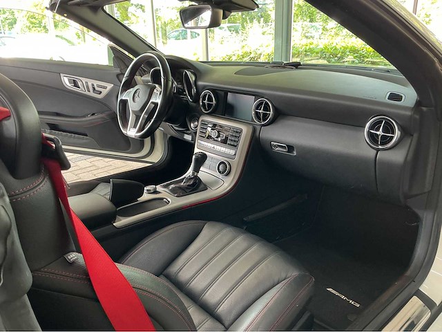 Mercedes benz slk350 amg r172 | 3.5 v6 | 2011 | youngtimer | 306 pk | airscarf | keyless-go | btw auto - afbeelding 26 van  42
