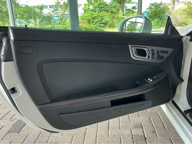 Mercedes benz slk350 amg r172 | 3.5 v6 | 2011 | youngtimer | 306 pk | airscarf | keyless-go | btw auto - afbeelding 31 van  42