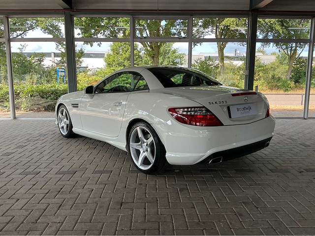 Mercedes benz slk350 amg r172 | 3.5 v6 | 2011 | youngtimer | 306 pk | airscarf | keyless-go | btw auto - afbeelding 39 van  42