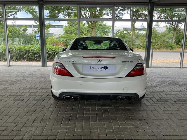 Mercedes benz slk55 amg r172 | 5.5 v8 | 2013 | 421 pk | amg performance package | airscarf | btw auto - afbeelding 41 van  42