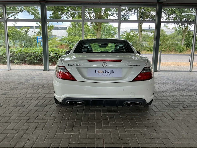 Mercedes benz slk55 amg r172 | 5.5 v8 | 2013 | 421 pk | amg performance package | airscarf | btw auto - afbeelding 41 van  42