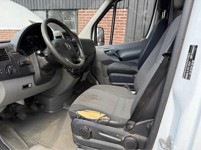 Mercedes-benz sprinter - 413 2.2 cdi 432 hd - bedrijfswagen - 2012 - afbeelding 2 van  6