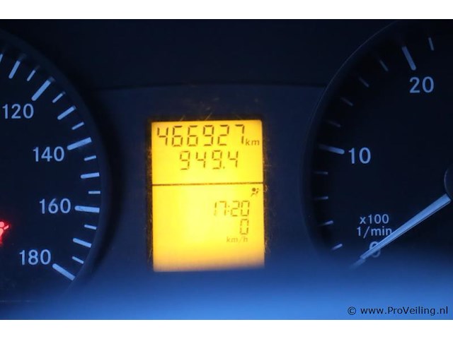 Mercedes-benz sprinter - kenteken vj-088-j | automaat - afbeelding 10 van  41