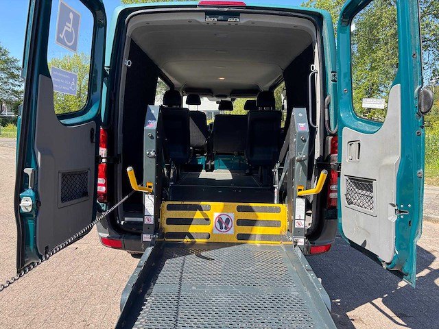 Mercedes-benz sprinter 210 2.2 cdi 366 dc rolstoelbus automaat 5-vzz-68 - afbeelding 3 van  24