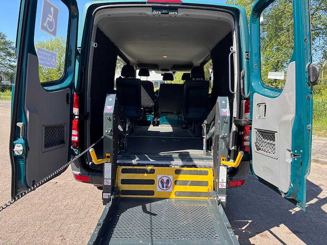 Mercedes-benz sprinter 210 2.2 cdi 366 dc rolstoelbus automaat 5-vzz-68 - afbeelding 15 van  24