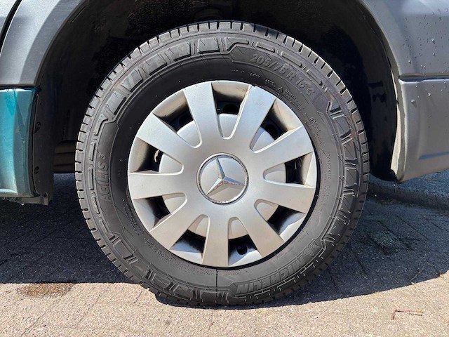 Mercedes-benz sprinter 210 2.2 cdi 366 dc rolstoelbus automaat 5-vzz-68 - afbeelding 20 van  24