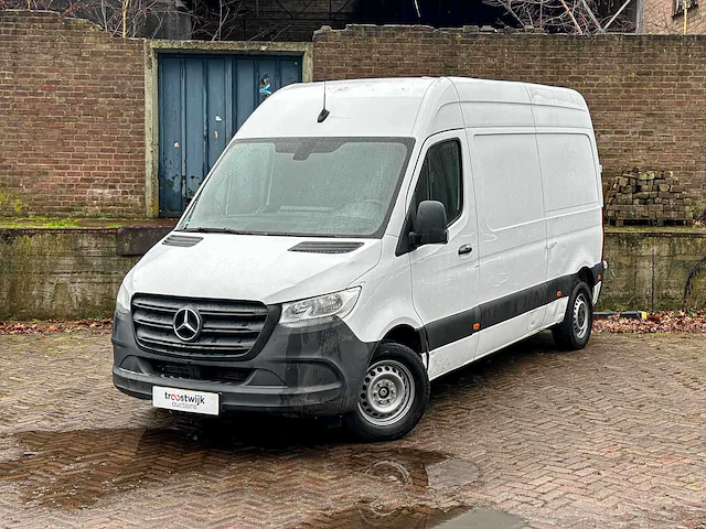 Mercedes-benz sprinter 211 2.2 cdi l2h1 functional 114pk 2019, vtr-06-h - afbeelding 1 van  33