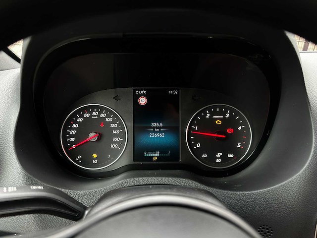 Mercedes-benz sprinter 211 2.2 cdi l2h2 113pk 2019 (origineel-nl), vdf-06-g - afbeelding 9 van  47
