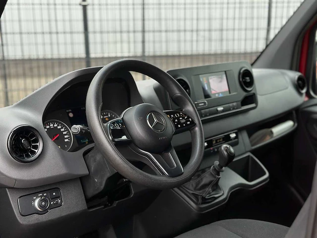 Mercedes-benz sprinter 211 2.2 cdi l2h2 113pk 2019 (origineel-nl), vdf-06-g - afbeelding 2 van  47