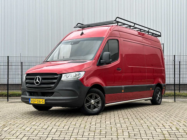 Mercedes-benz sprinter 211 2.2 cdi l2h2 113pk 2019 (origineel-nl), vdf-06-g - afbeelding 12 van  47