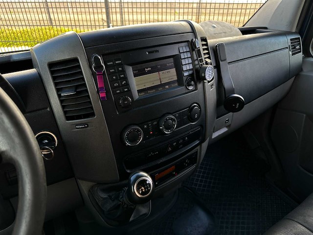 Mercedes-benz sprinter 3.0 v6 190pk 2018 - afbeelding 9 van  32
