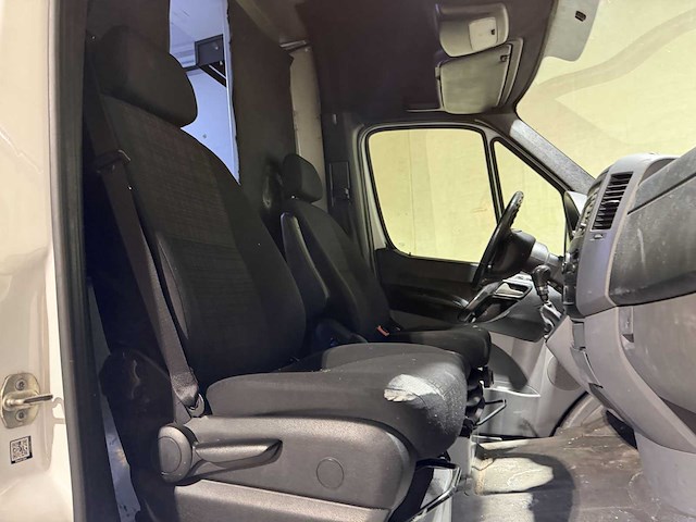 Mercedes-benz sprinter 313 2.2 cdi 366 hd 129pk 2015 (original-nl), vs-198-n automaat - afbeelding 30 van  32