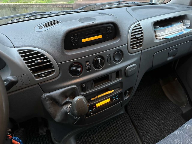 Mercedes-benz sprinter 313 cdi 2.2 402 hd 130pk 2003, 5-vft-88 - afbeelding 9 van  32