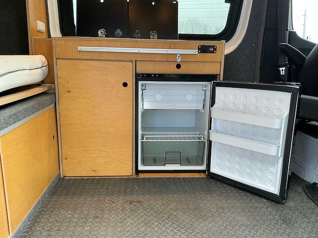 Mercedes-benz sprinter 314 cdi camperbus - afbeelding 26 van  41