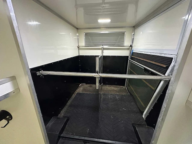 Mercedes-benz sprinter 316 2.2 cdi 2 paards paardenwagen v-089-bf - afbeelding 21 van  30