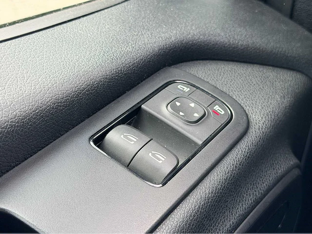 Mercedes-benz sprinter 317 1.9 cdi automaat l3h3 bedrijfswagen - afbeelding 9 van  19