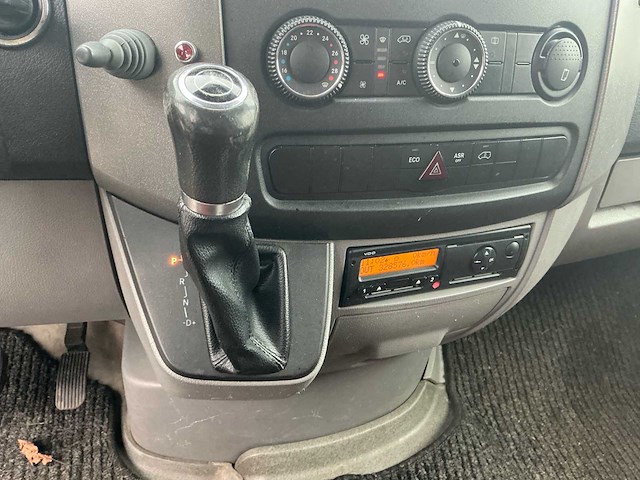 Mercedes-benz sprinter 319 3.0 cdi 432 bedrijfswagen - afbeelding 33 van  39