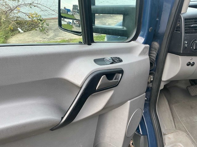 Mercedes-benz sprinter 413 2.2 cdi 432 bedrijfswagen - afbeelding 21 van  32