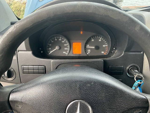 Mercedes-benz sprinter 413 2.2 cdi 432 bedrijfswagen - afbeelding 29 van  32