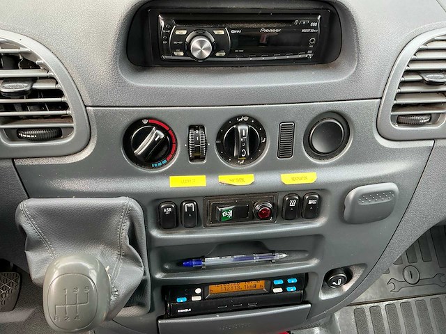 Mercedes-benz sprinter 413 bakwagen - afbeelding 3 van  28