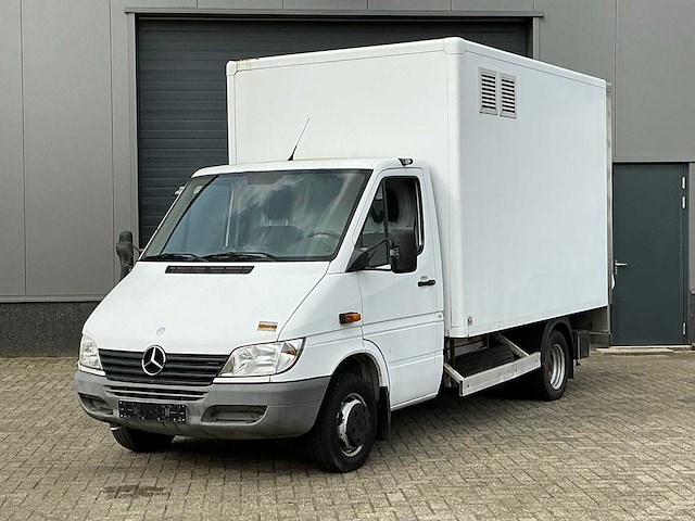 Mercedes-benz sprinter 413 bakwagen - afbeelding 1 van  28