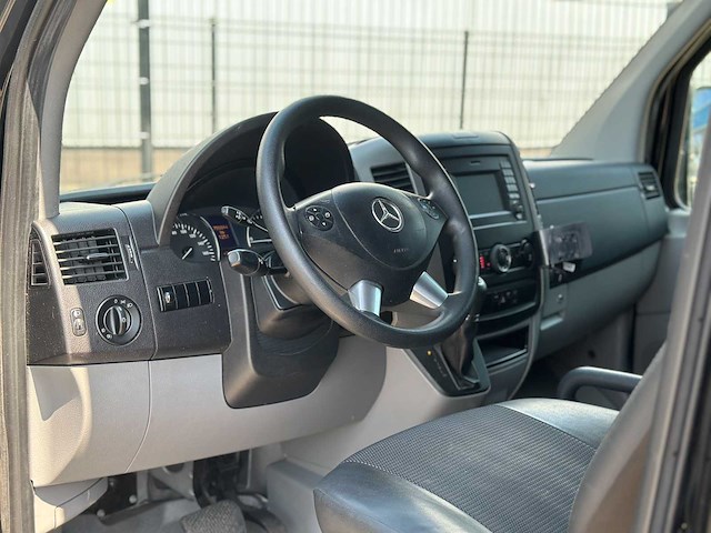 Mercedes-benz sprinter 414 2.2 cdi 432 hddc 143pk 2018 (origineel-nl) automaat, v-616-pk - afbeelding 2 van  25
