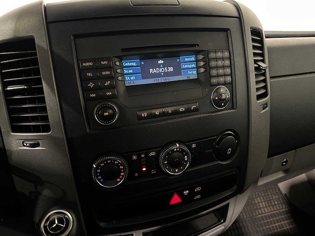 Mercedes-benz sprinter 515 2.2 cdi oprijwagen/autoambulance 12-bz-ls - afbeelding 4 van  10