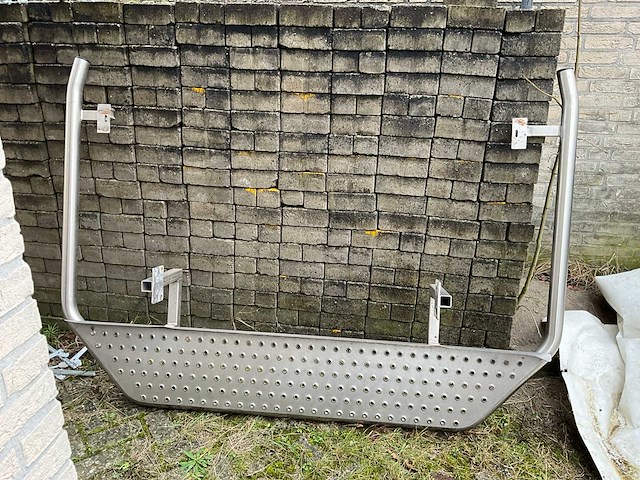 Mercedes-benz sprinter achter-opstap - afbeelding 3 van  5