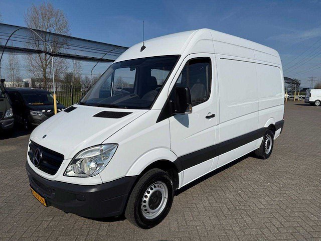 Mercedes-benz sprinter bedrijfswagen - afbeelding 1 van  12