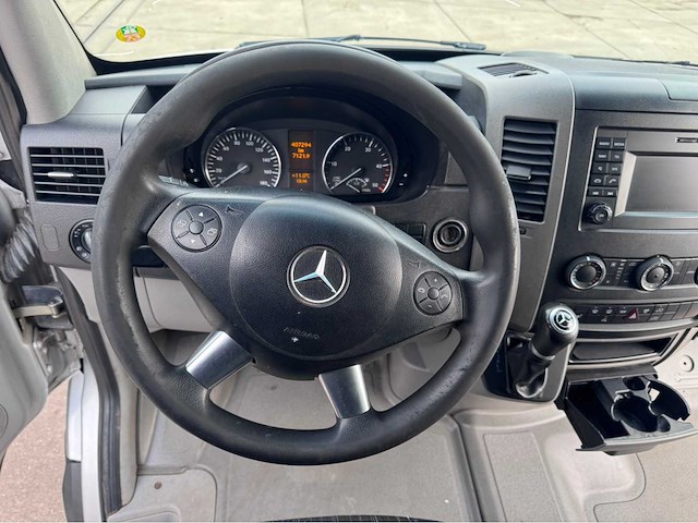 Mercedes-benz sprinter bedrijfswagen - afbeelding 8 van  33