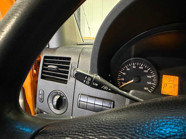 Mercedes-benz sprinter camper automaat 9 persoons nx-199-v - afbeelding 2 van  23