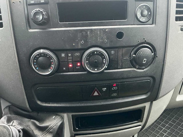 Mercedes-benz sprinter cdi bedrijfswagen - afbeelding 4 van  31
