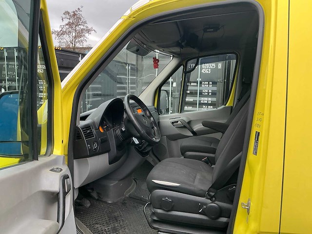 Mercedes-benz sprinter cdi bedrijfswagen - afbeelding 30 van  31