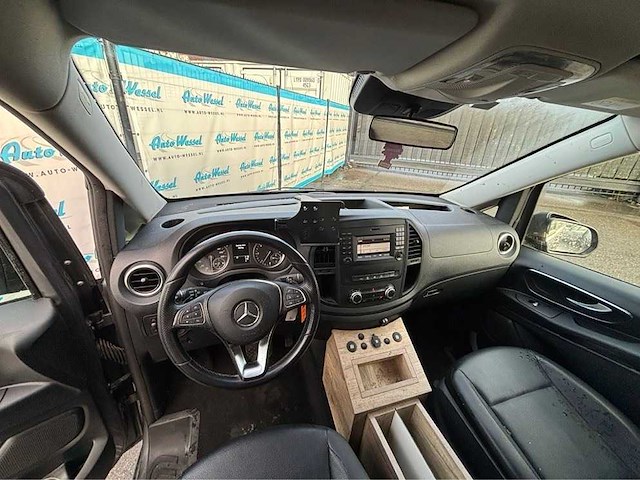 Mercedes-benz tourer rouwwagen vito rouwwagen - afbeelding 10 van  29