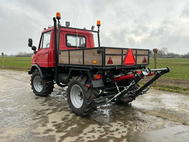 Mercedes-benz unimog 421 landbouwvoertuig - afbeelding 11 van  13